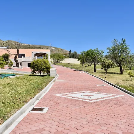 Caruso Villa Avola